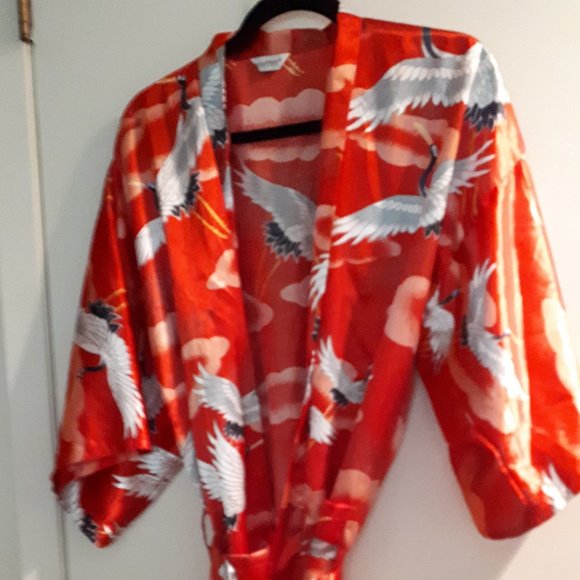 Red Kimono with Cranes - Picture 1 of 7